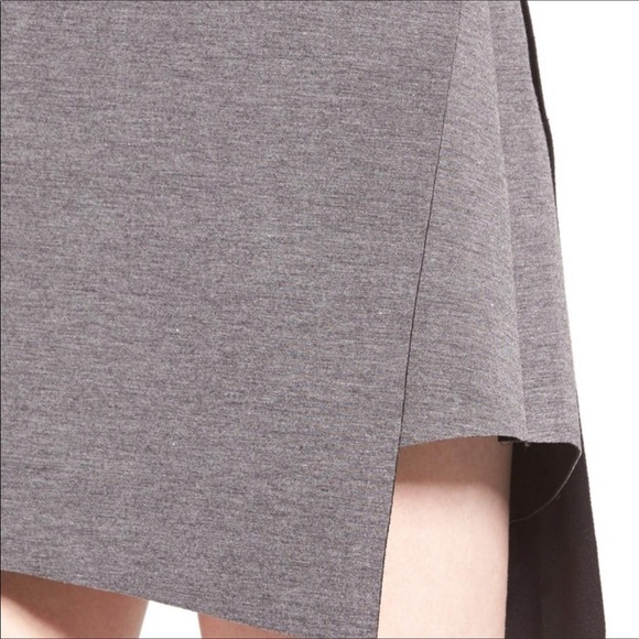 Troupe Asymmetrical Skirt S - Picture 2 of 5